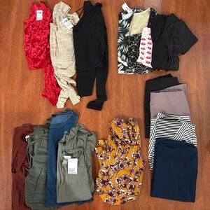 Mystery Clothes Bundle (16 items) - Size M